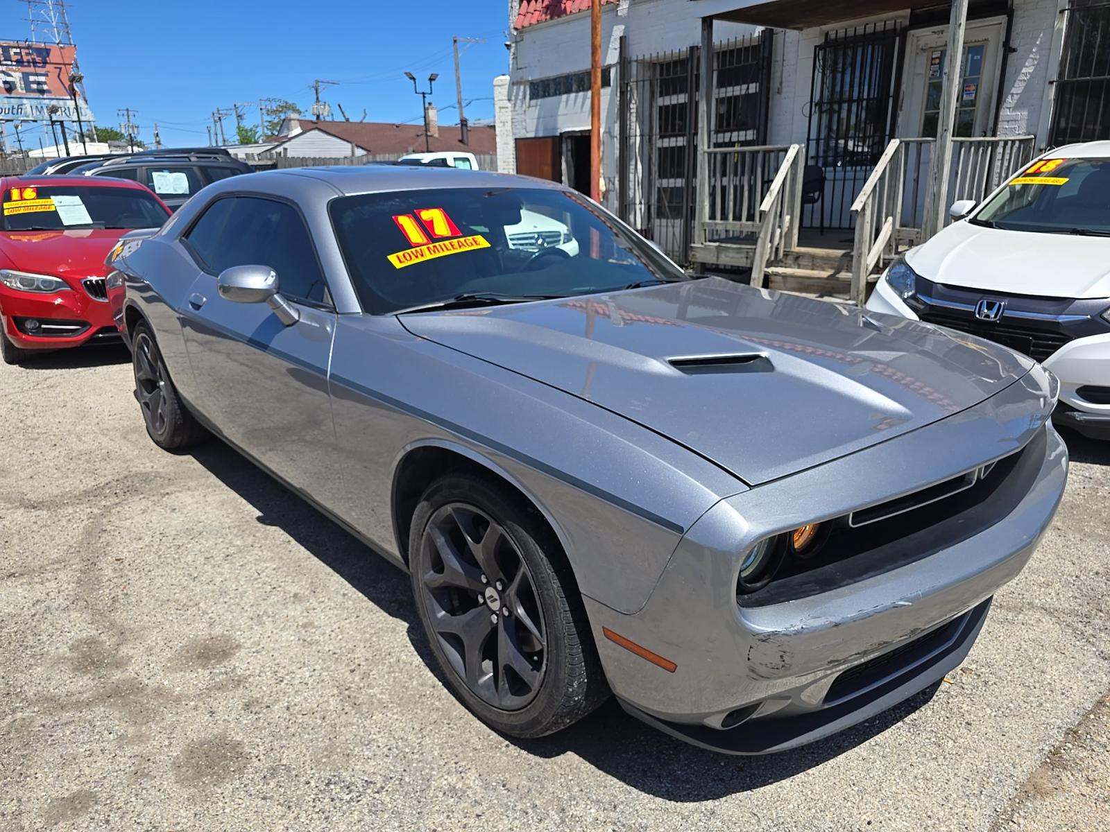 2017 Dodge Challenger SXT Plus RWD