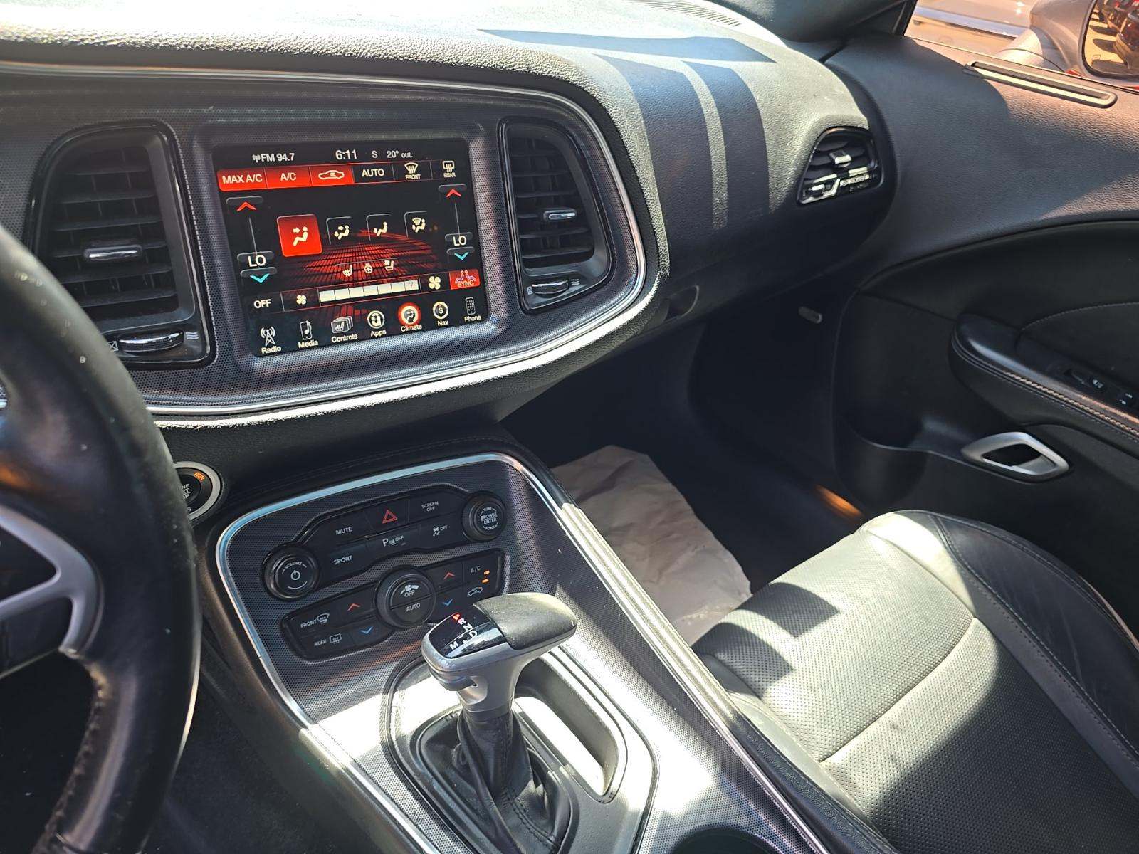 2017 Dodge Challenger SXT Plus RWD