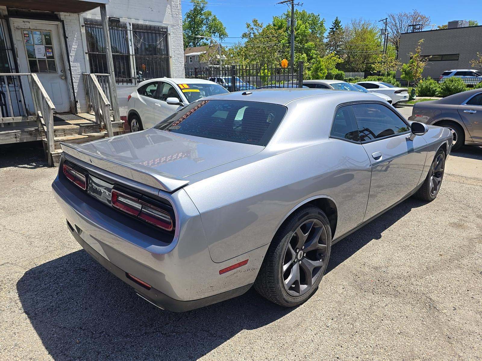 2017 Dodge Challenger SXT Plus RWD