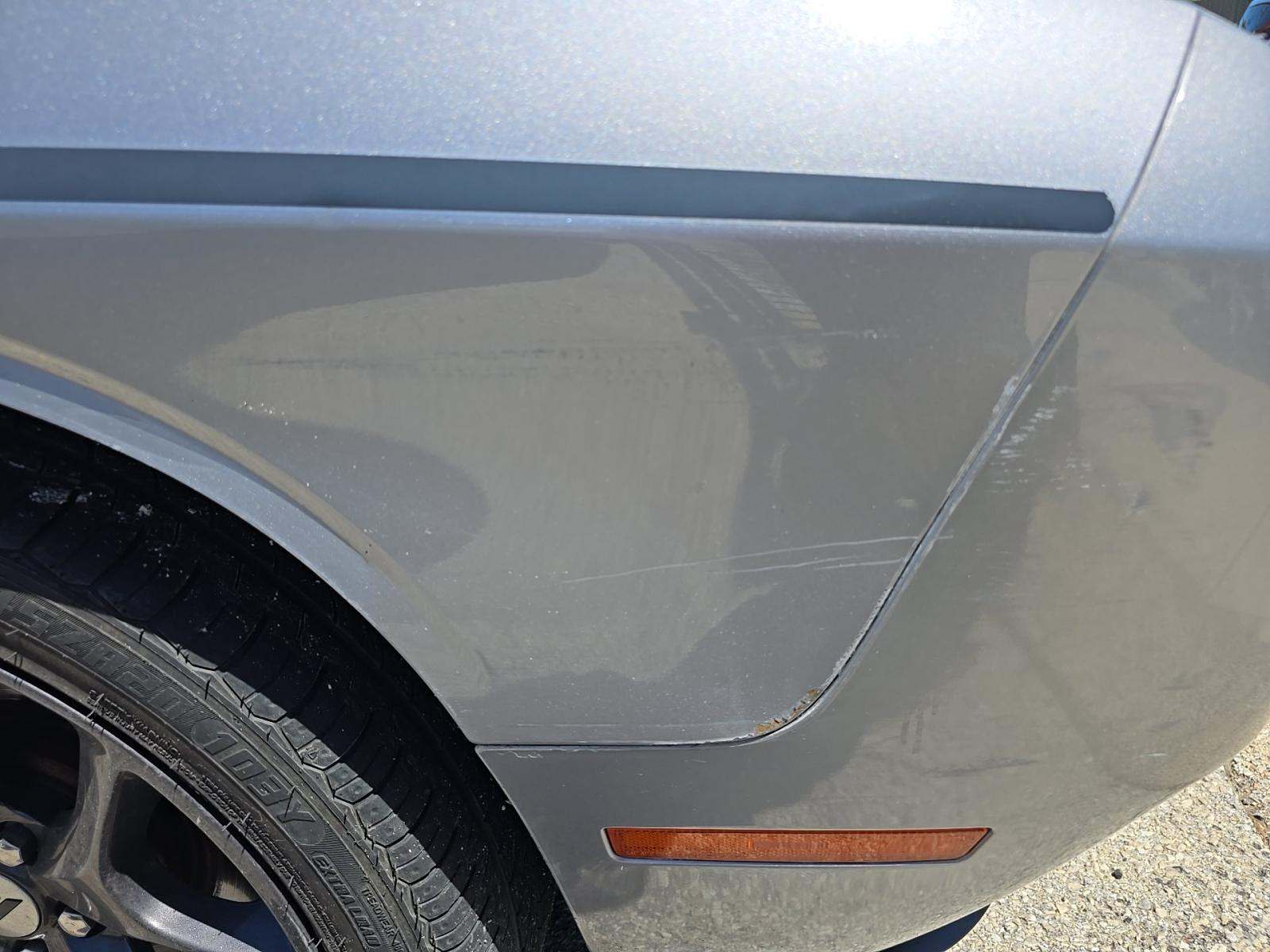 2017 Dodge Challenger SXT Plus RWD