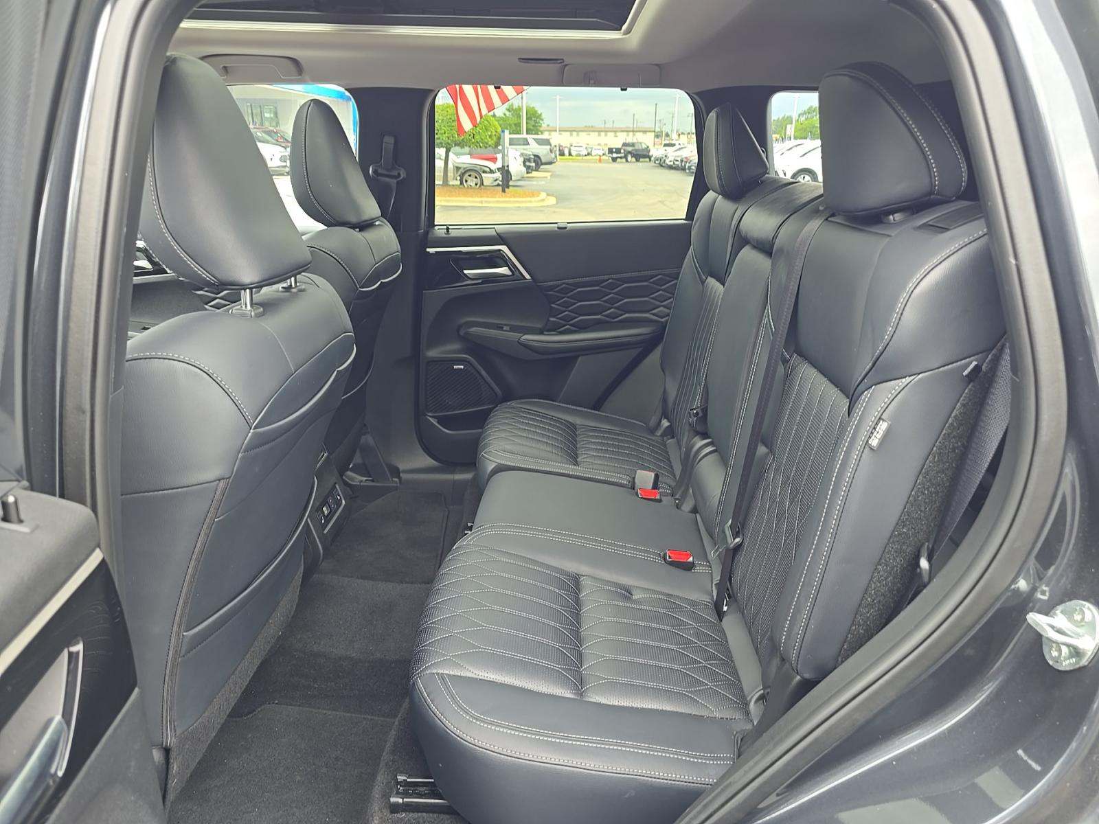 2025 Mitsubishi Outlander SEL AWD