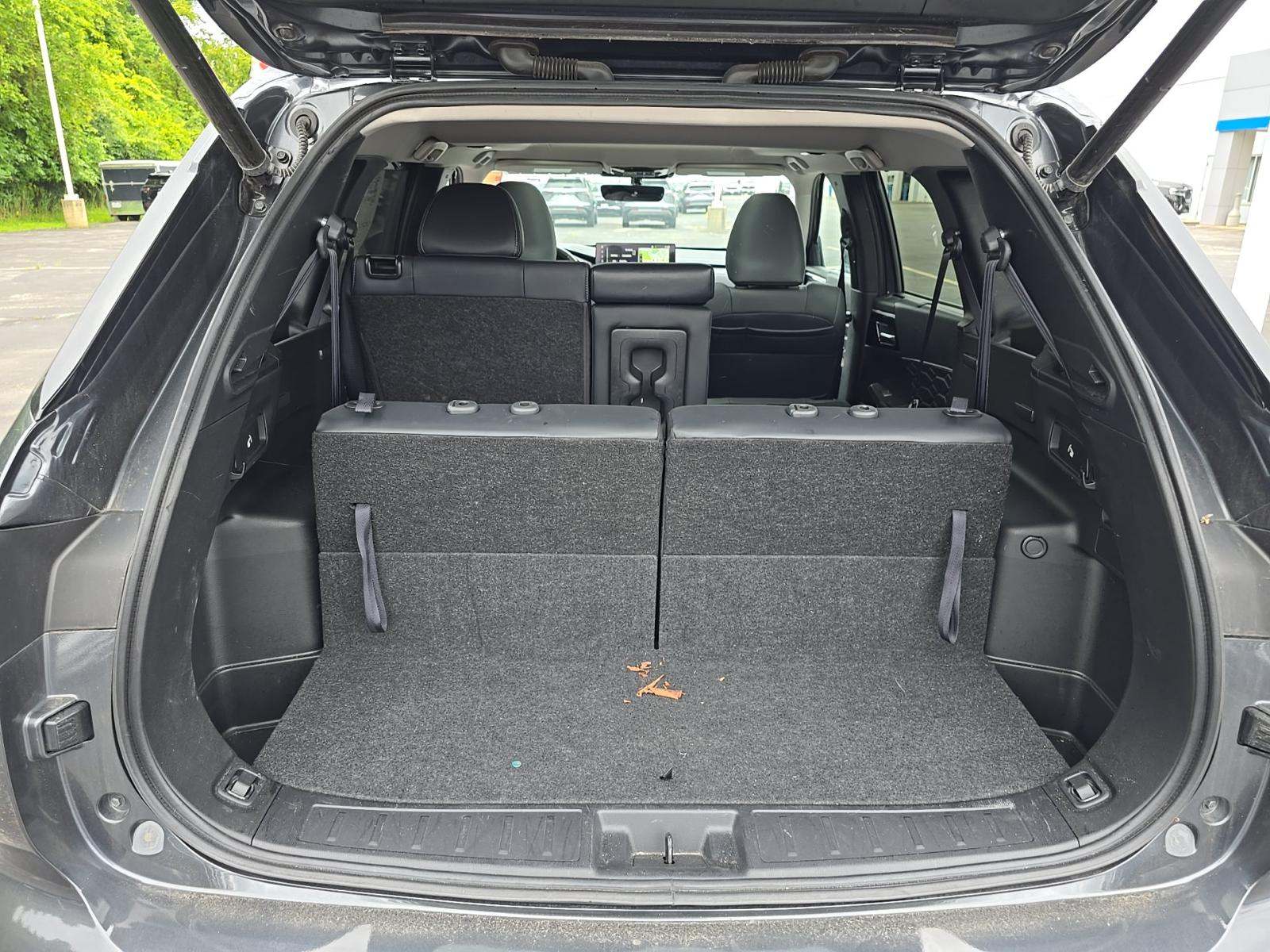 2025 Mitsubishi Outlander SEL AWD