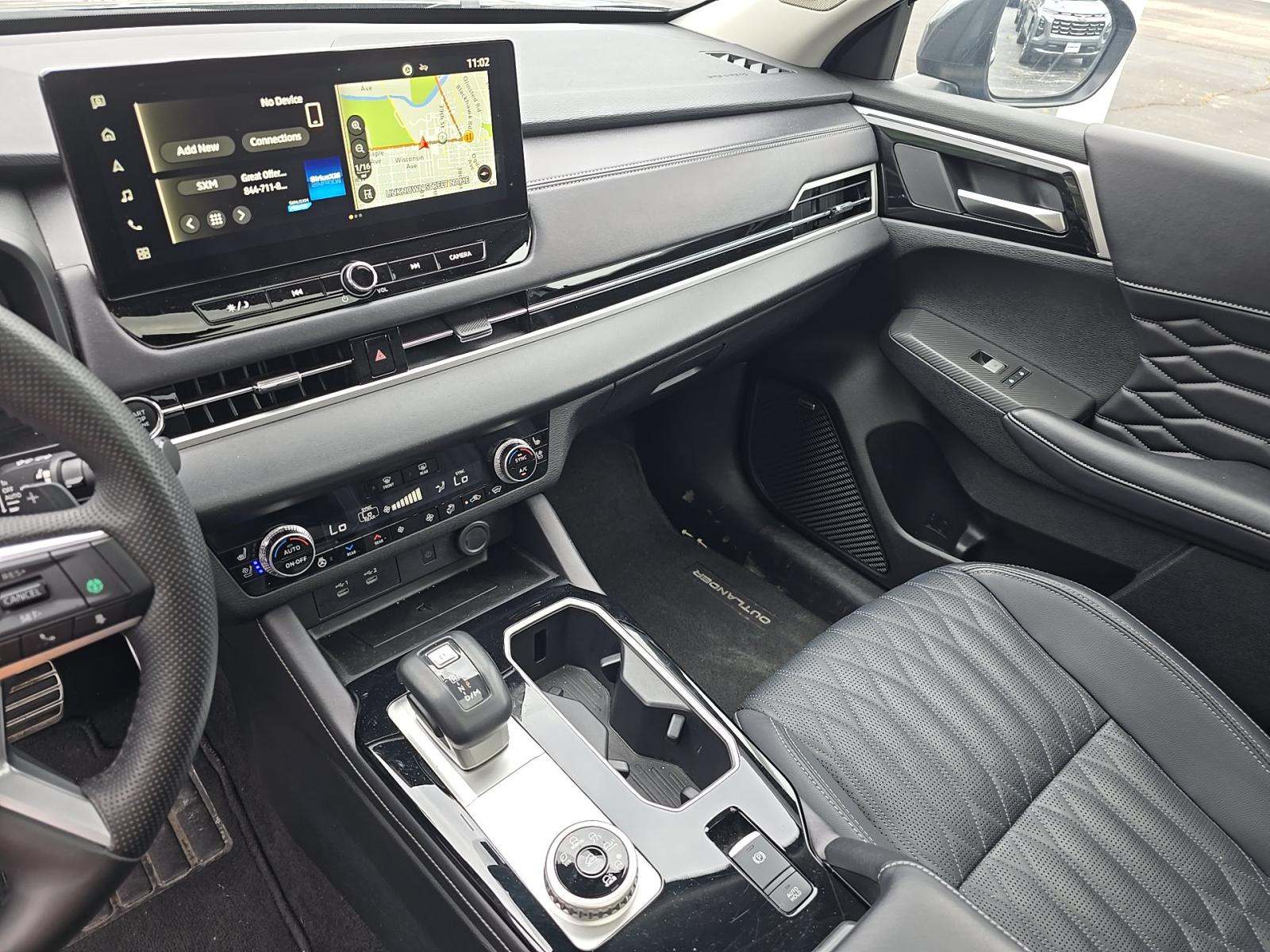 2025 Mitsubishi Outlander SEL AWD