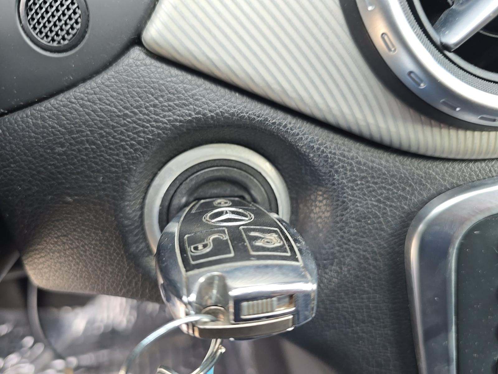 MERCEDES-BENZ GLA-CLASS - 8