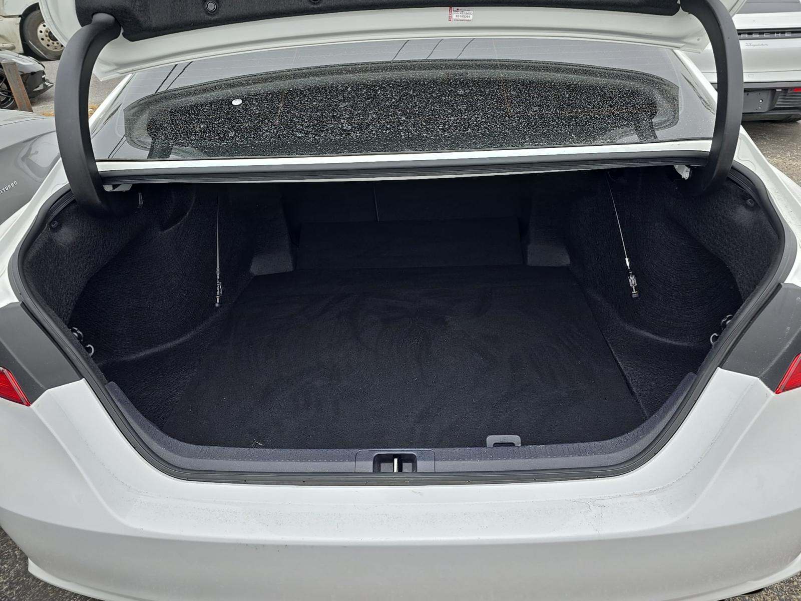 2024 Toyota Camry SE FWD