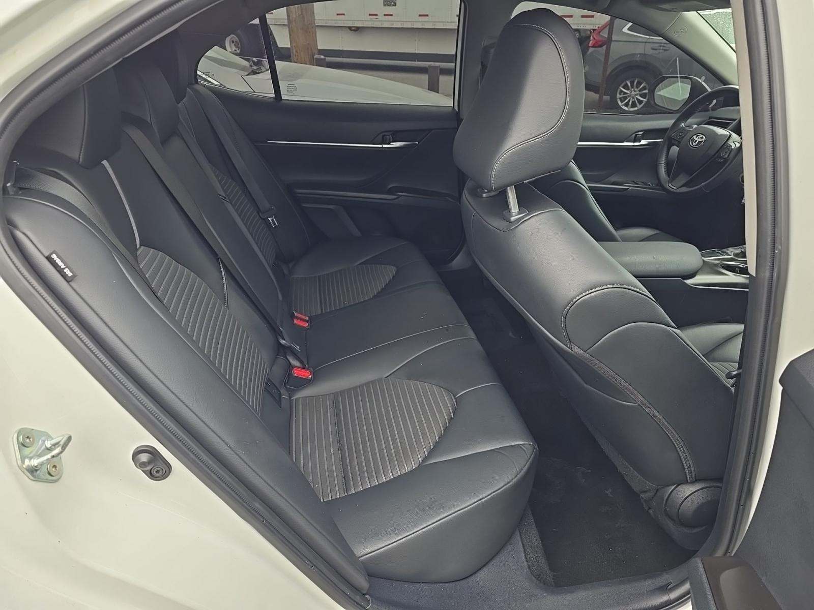 2024 Toyota Camry SE FWD