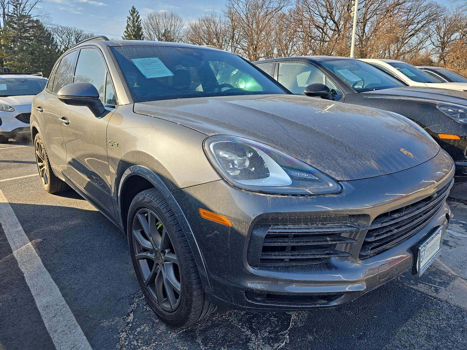 PORSCHE CAYENNE - 4