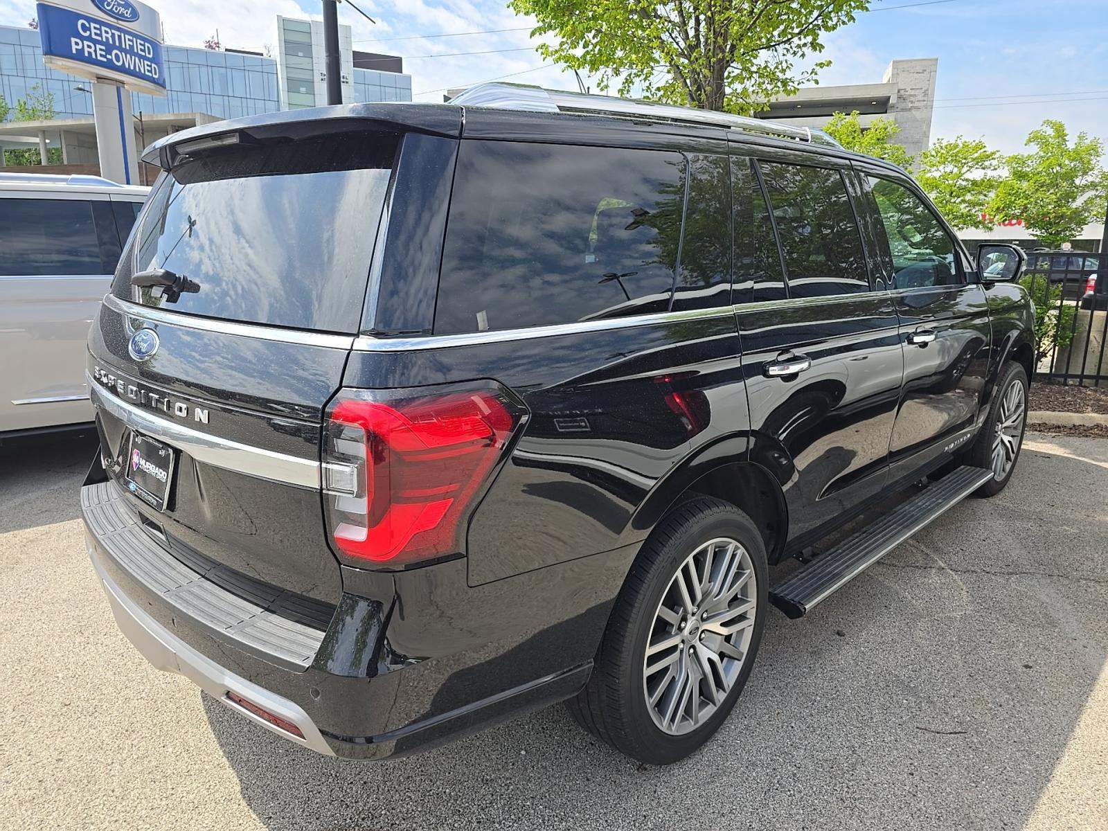 FORD EXPEDITION - 3