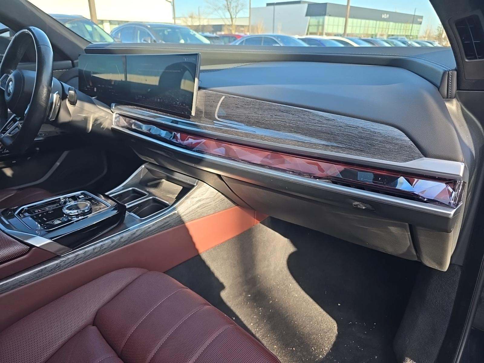 2023 BMW 7 Series 760i xDrive AWD