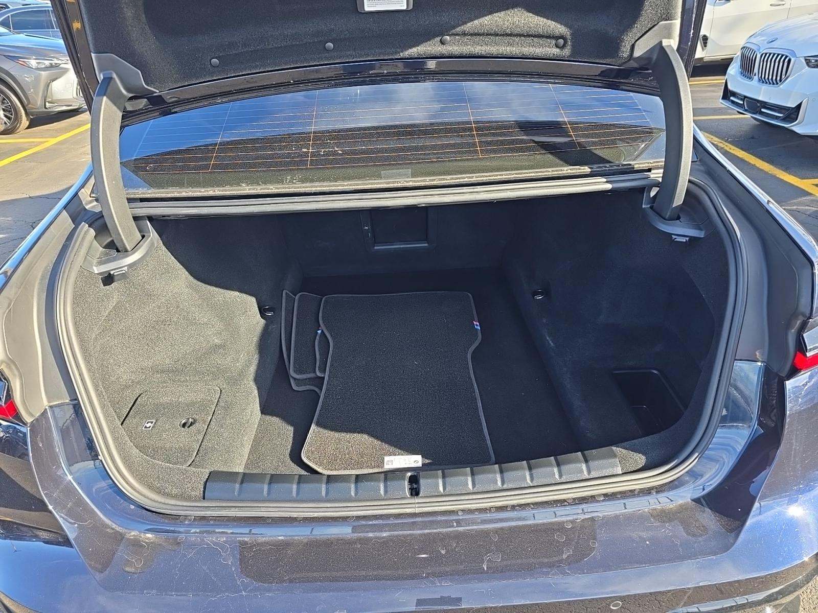 2023 BMW 7 Series 760i xDrive AWD