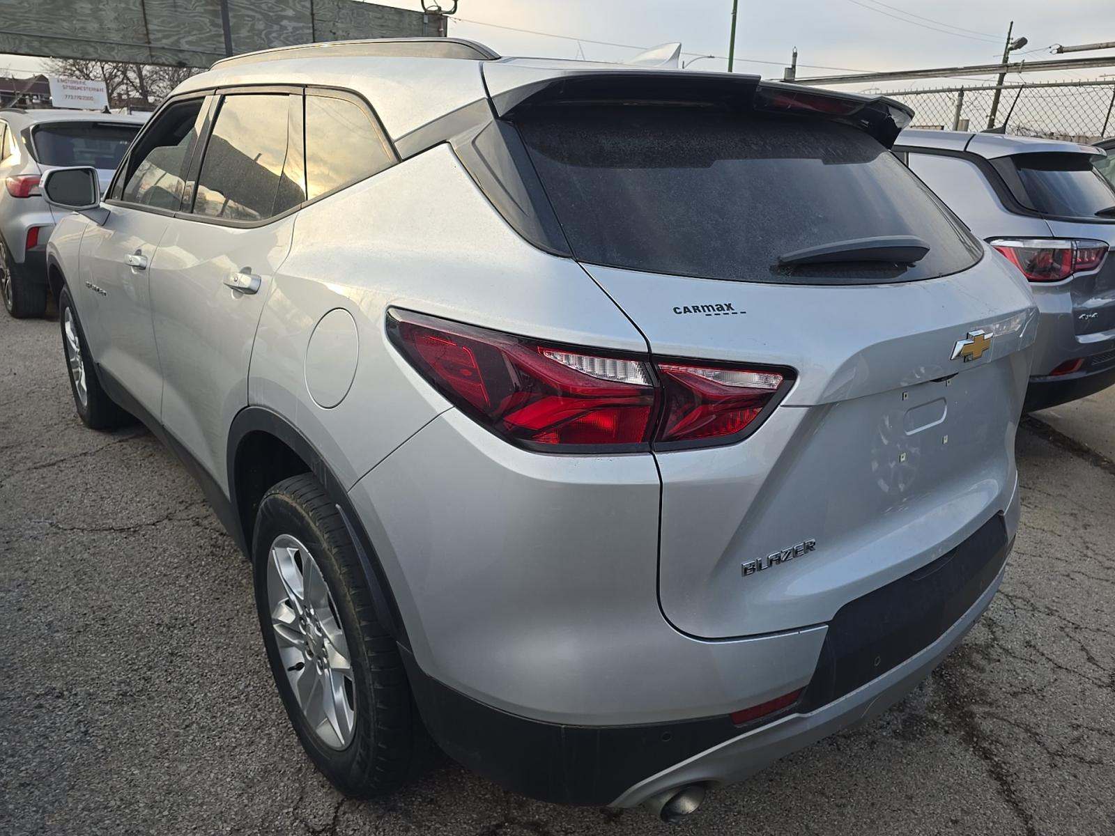 CHEVROLET LEATHER - 2