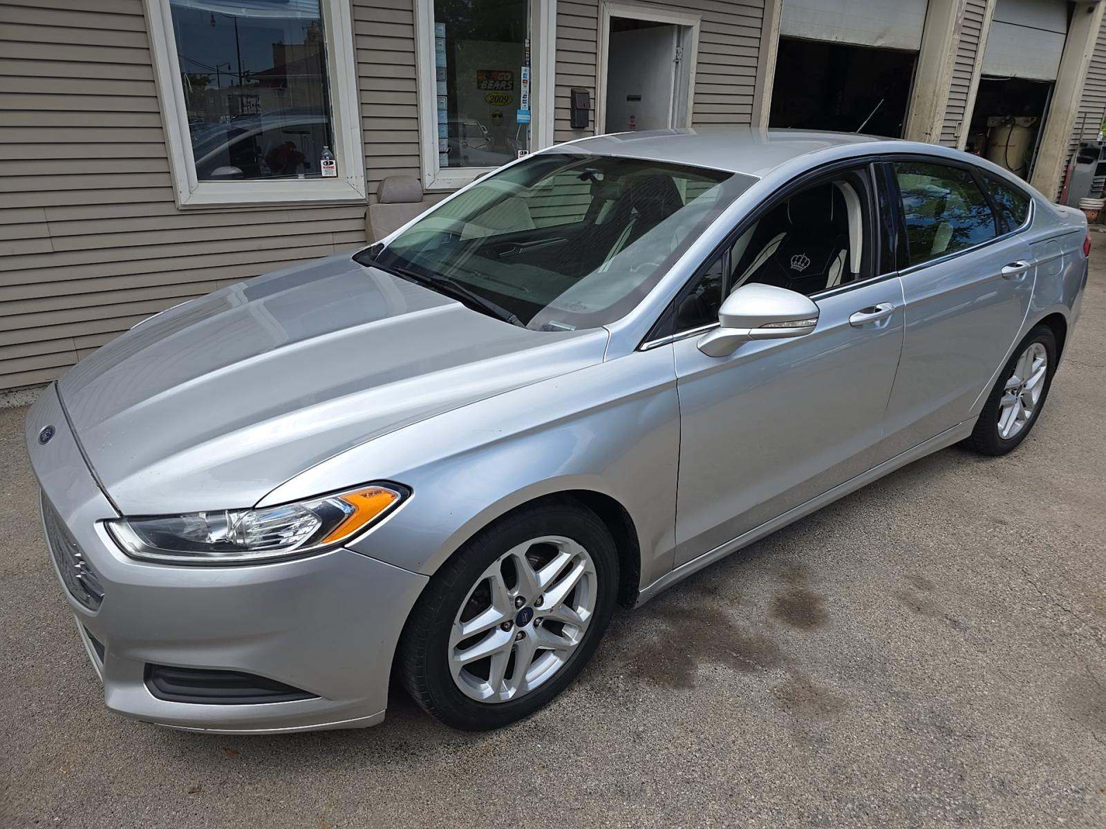 FORD FUSION - 1