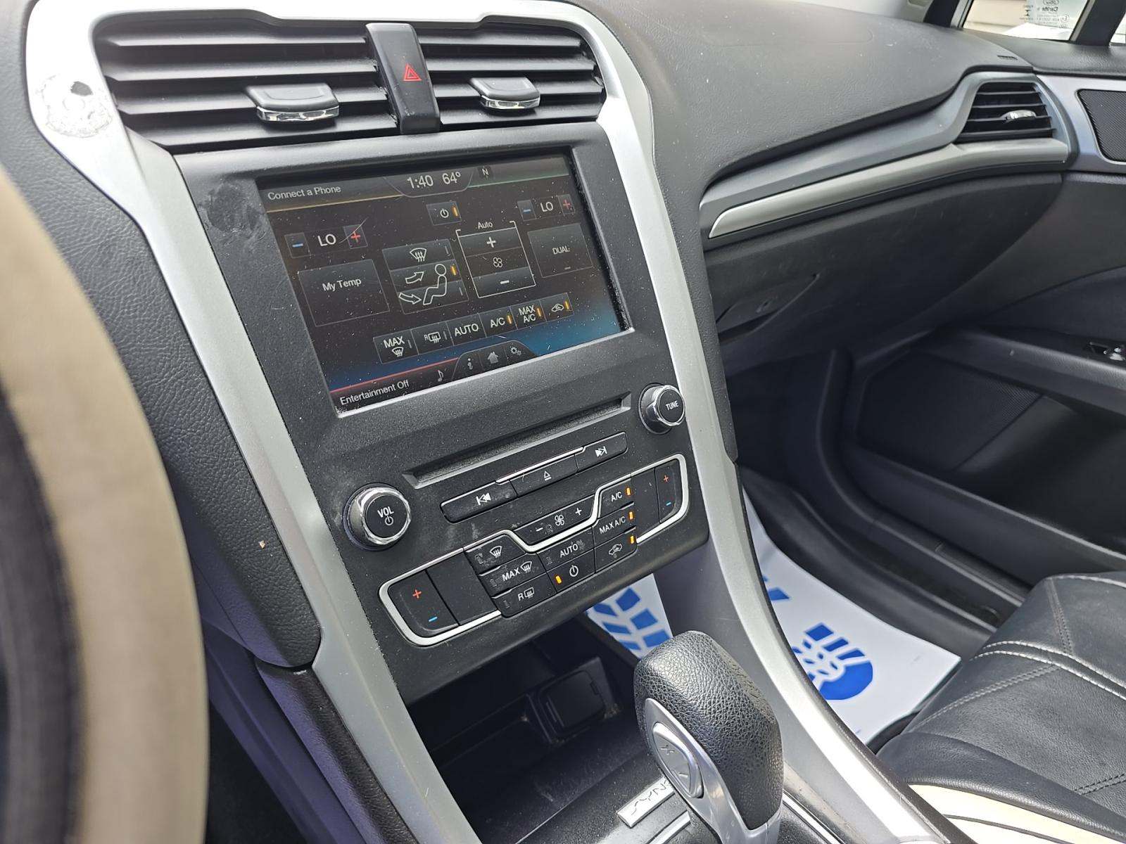 FORD FUSION - 10