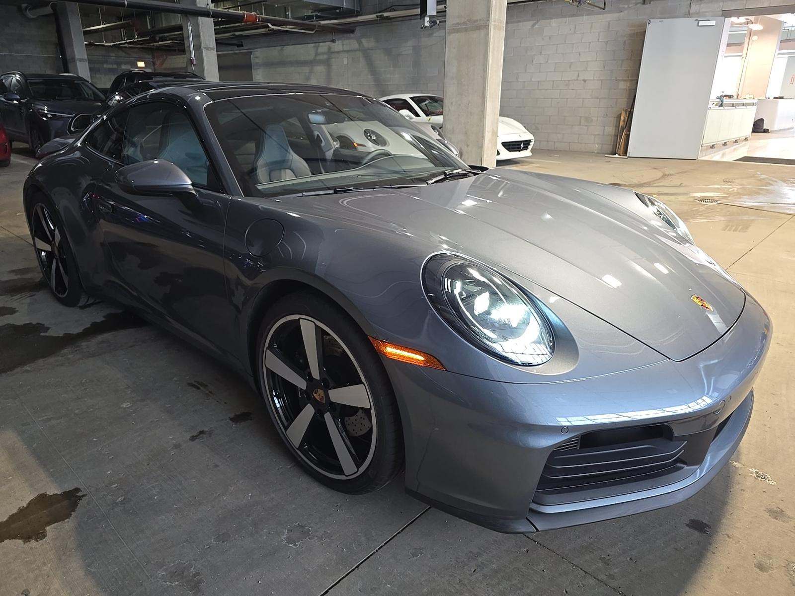 2025 Porsche 911 Carrera RWD