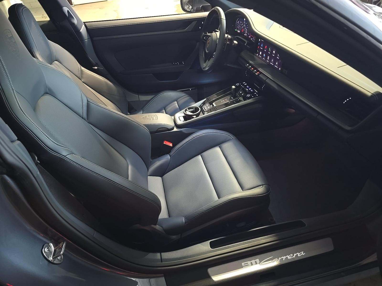 2025 Porsche 911 Carrera RWD