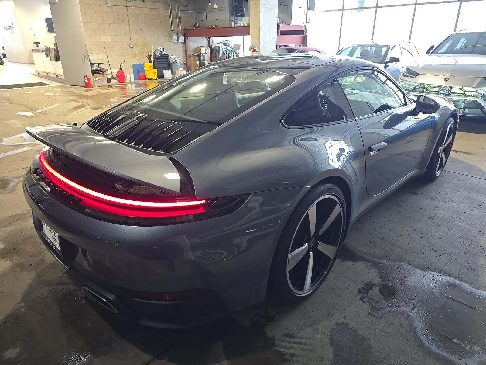 2025 Porsche 911 Carrera RWD