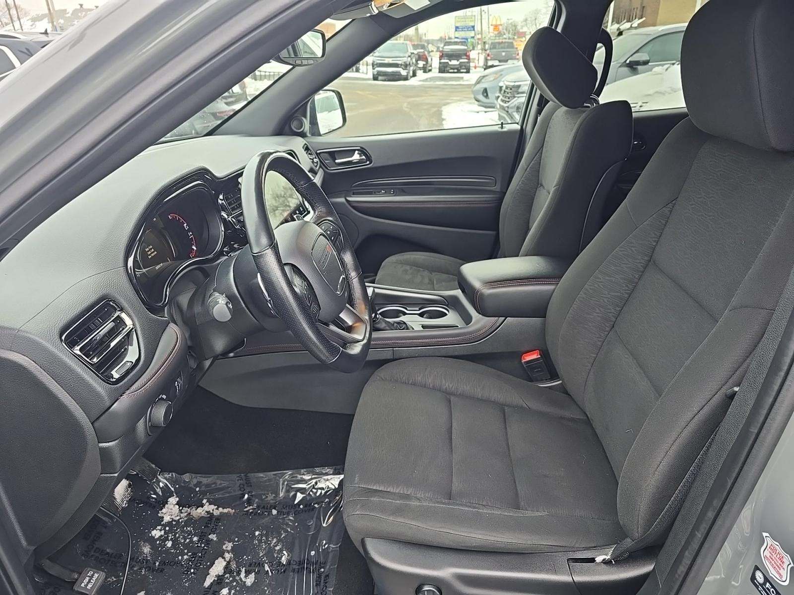 DODGE CHALLENGER - 6