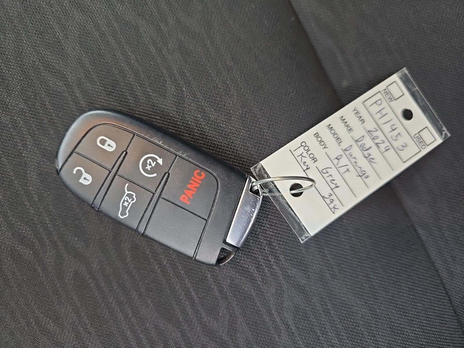 DODGE CHALLENGER - 8