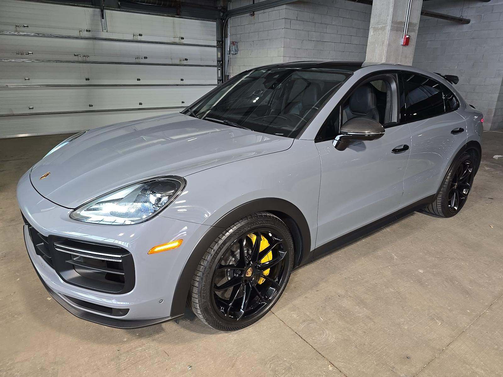 PORSCHE CAYENNE - 1