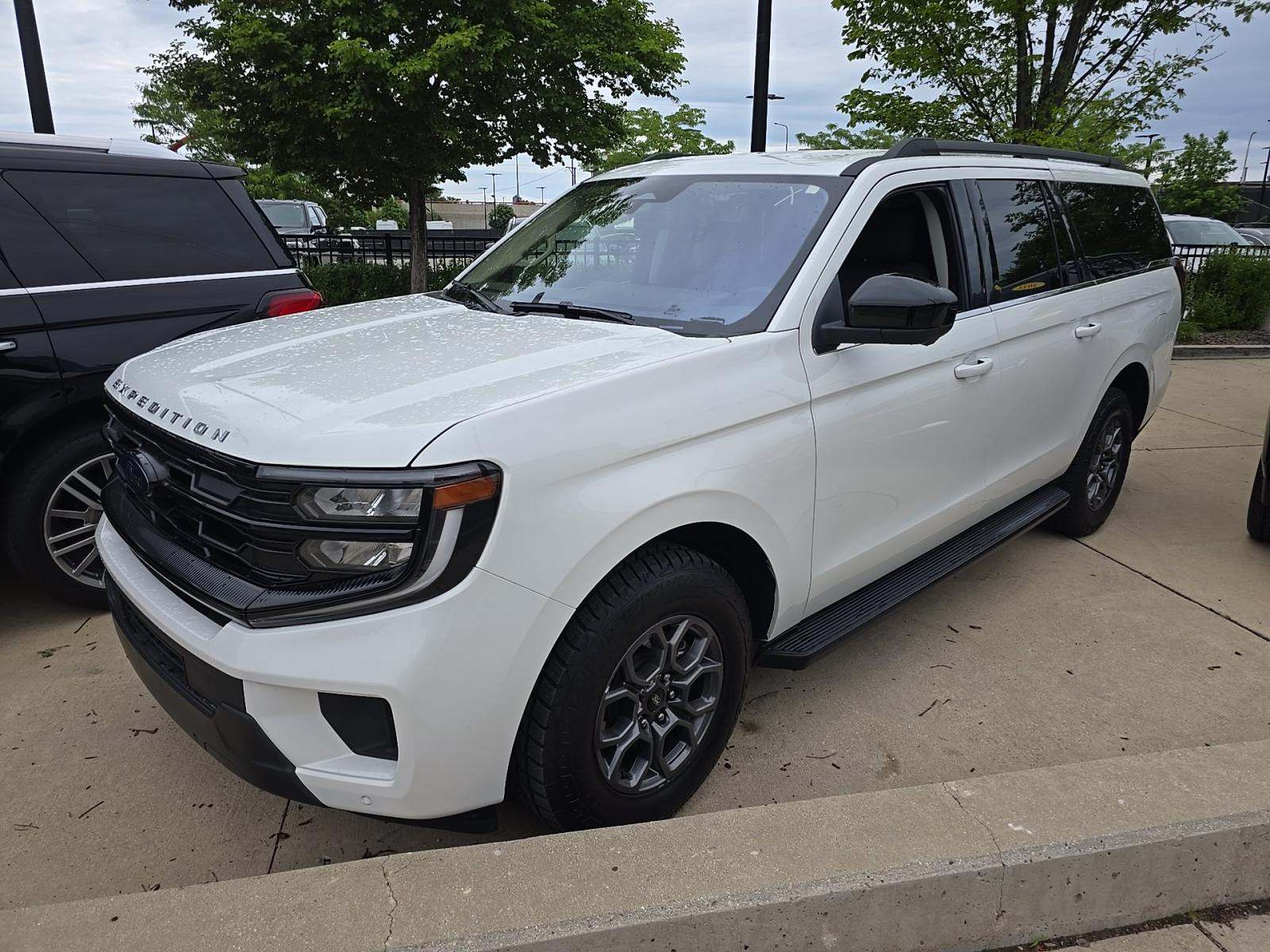 FORD EXPEDITION MAX - 1