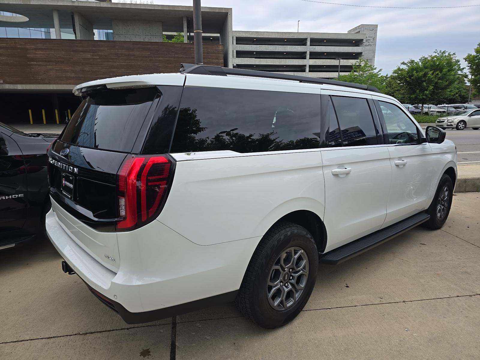 FORD EXPEDITION MAX - 3