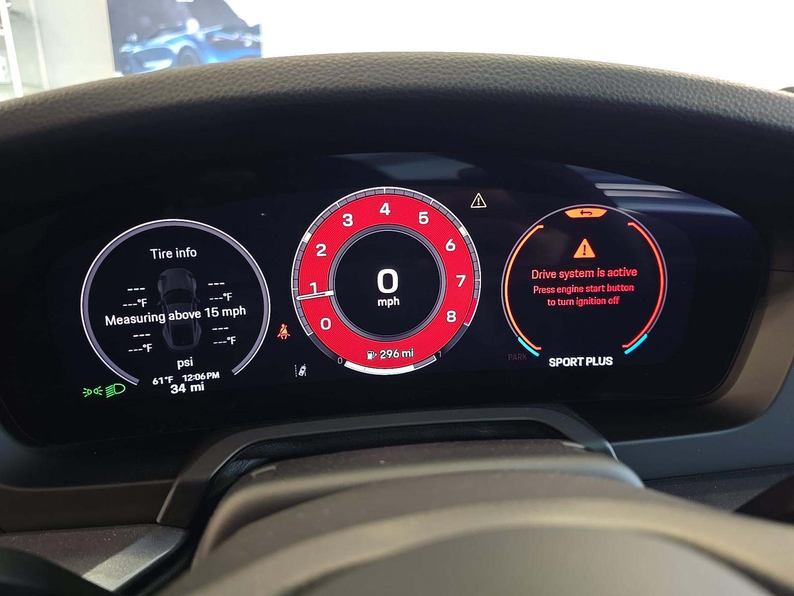 2025 Porsche 911 Carrera T RWD