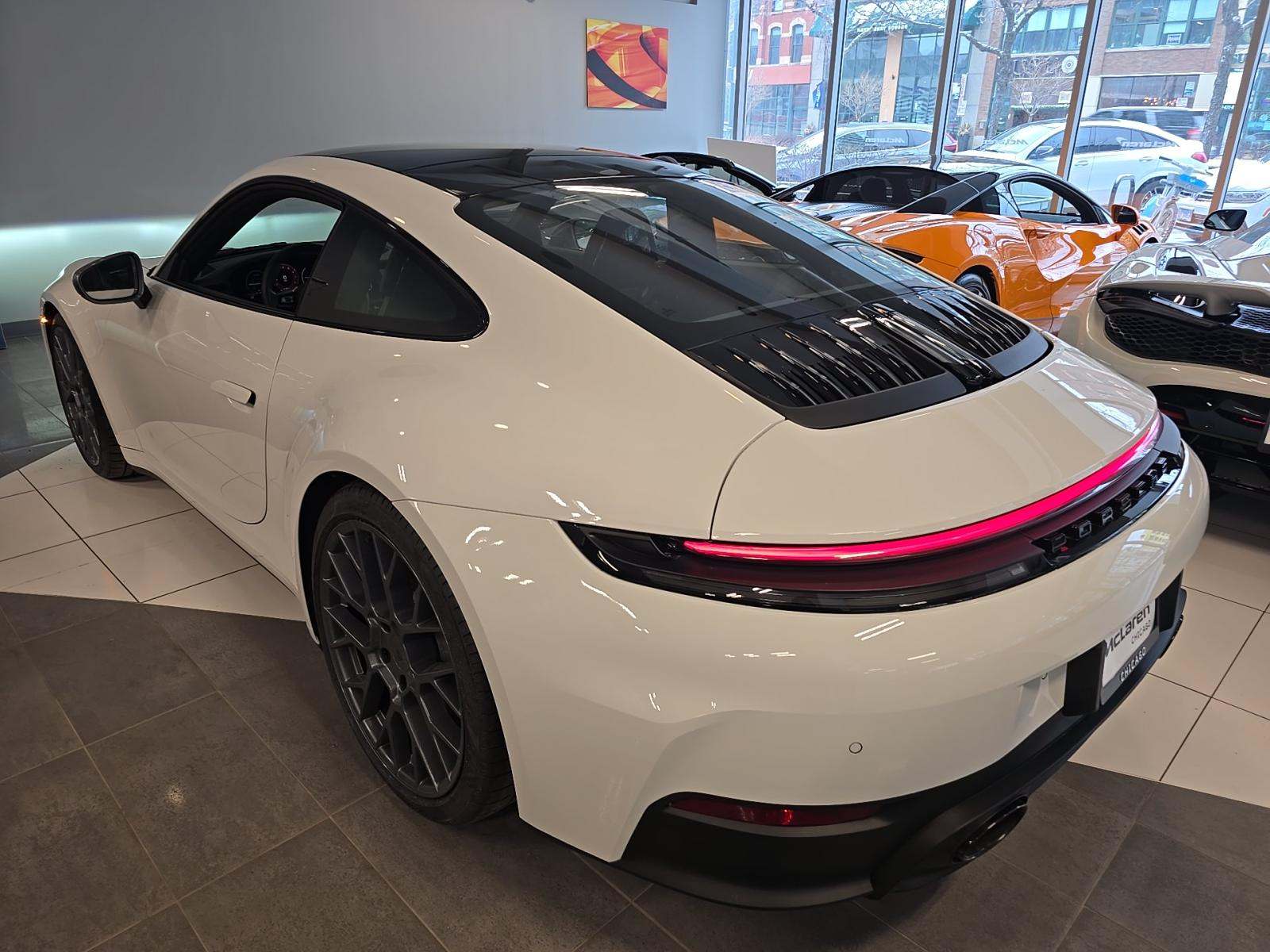 2025 Porsche 911 Carrera T RWD