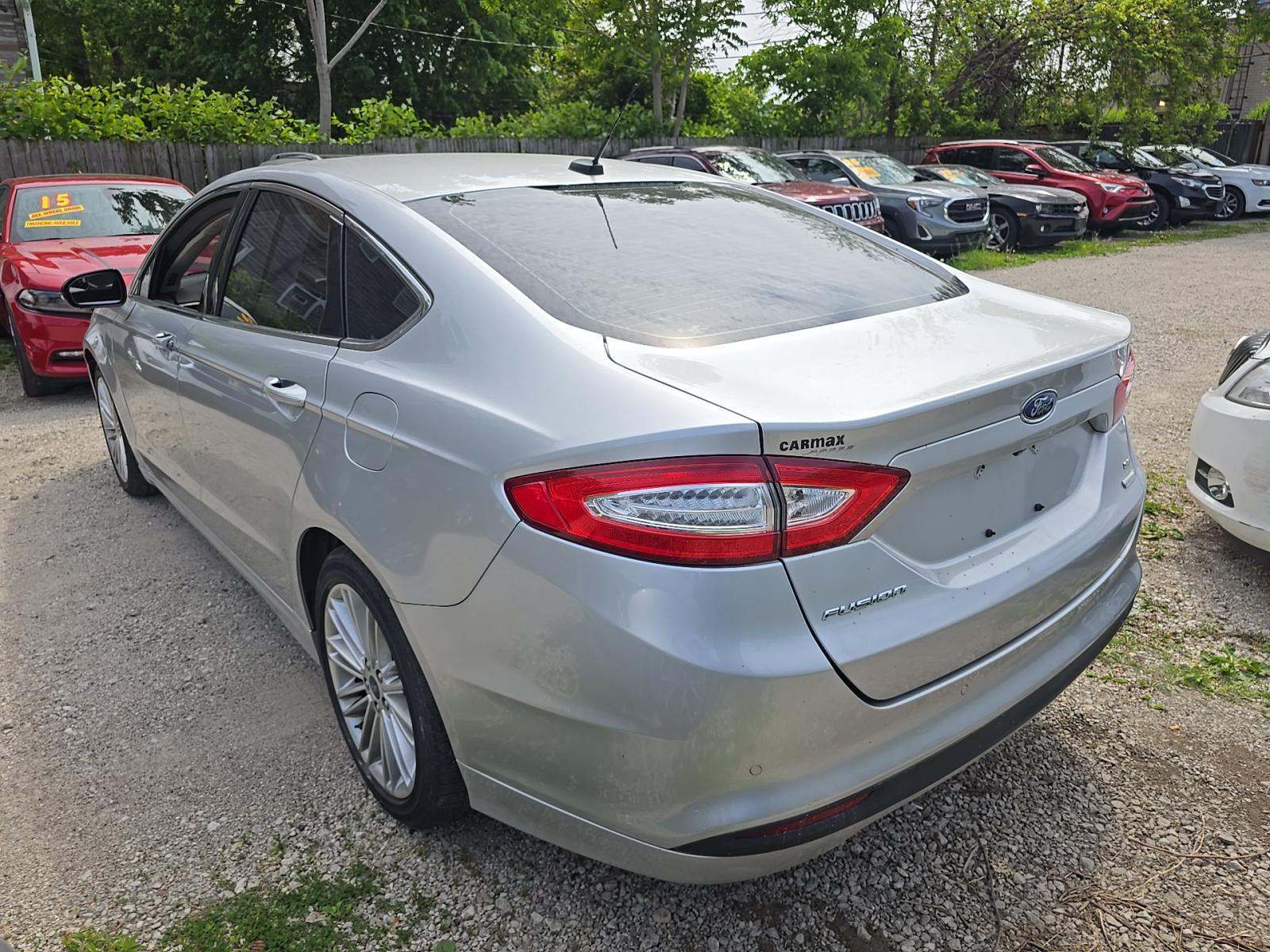 FORD FUSION - 2