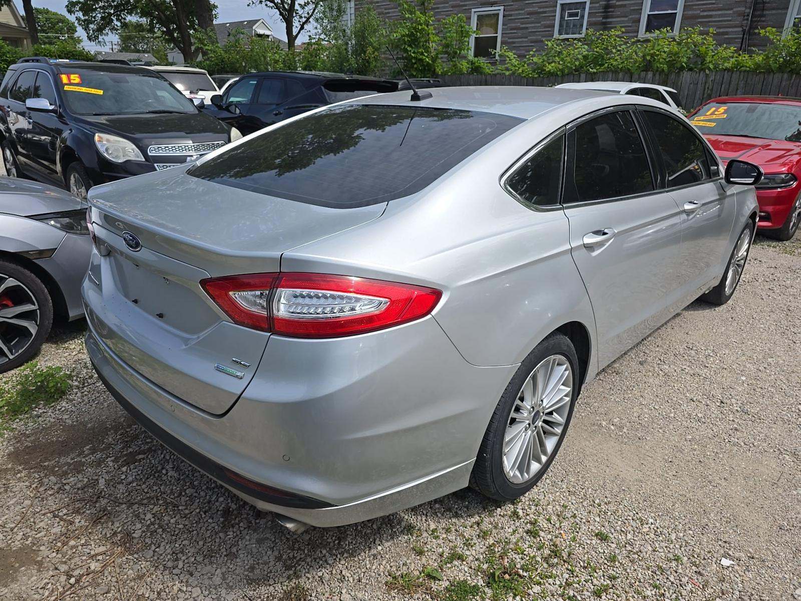 FORD FUSION - 3