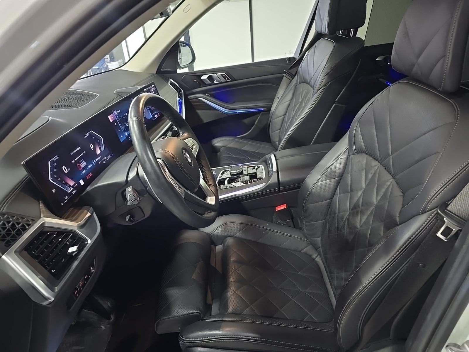 2023 BMW X7 xDrive40i AWD