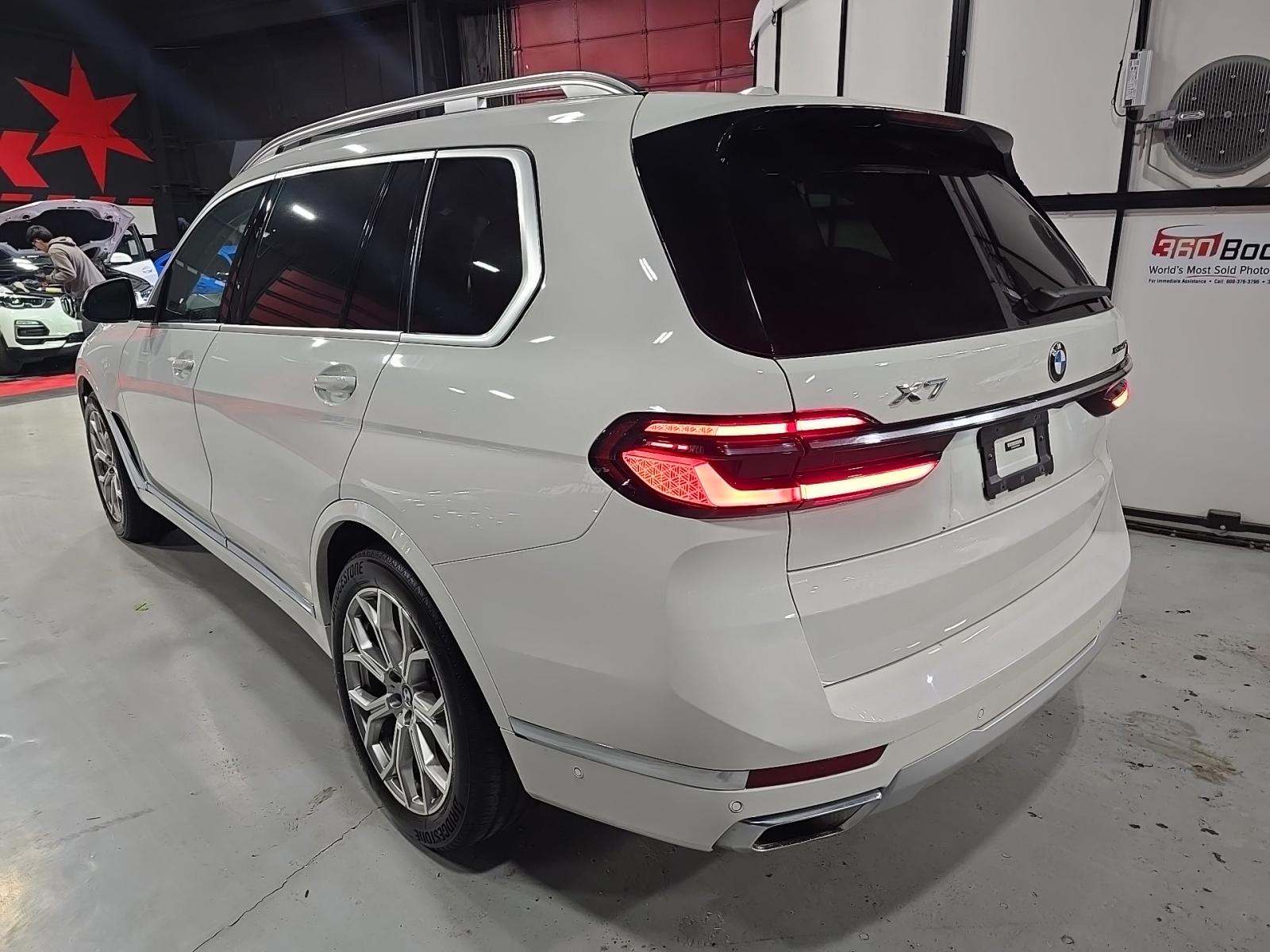 2023 BMW X7 xDrive40i AWD