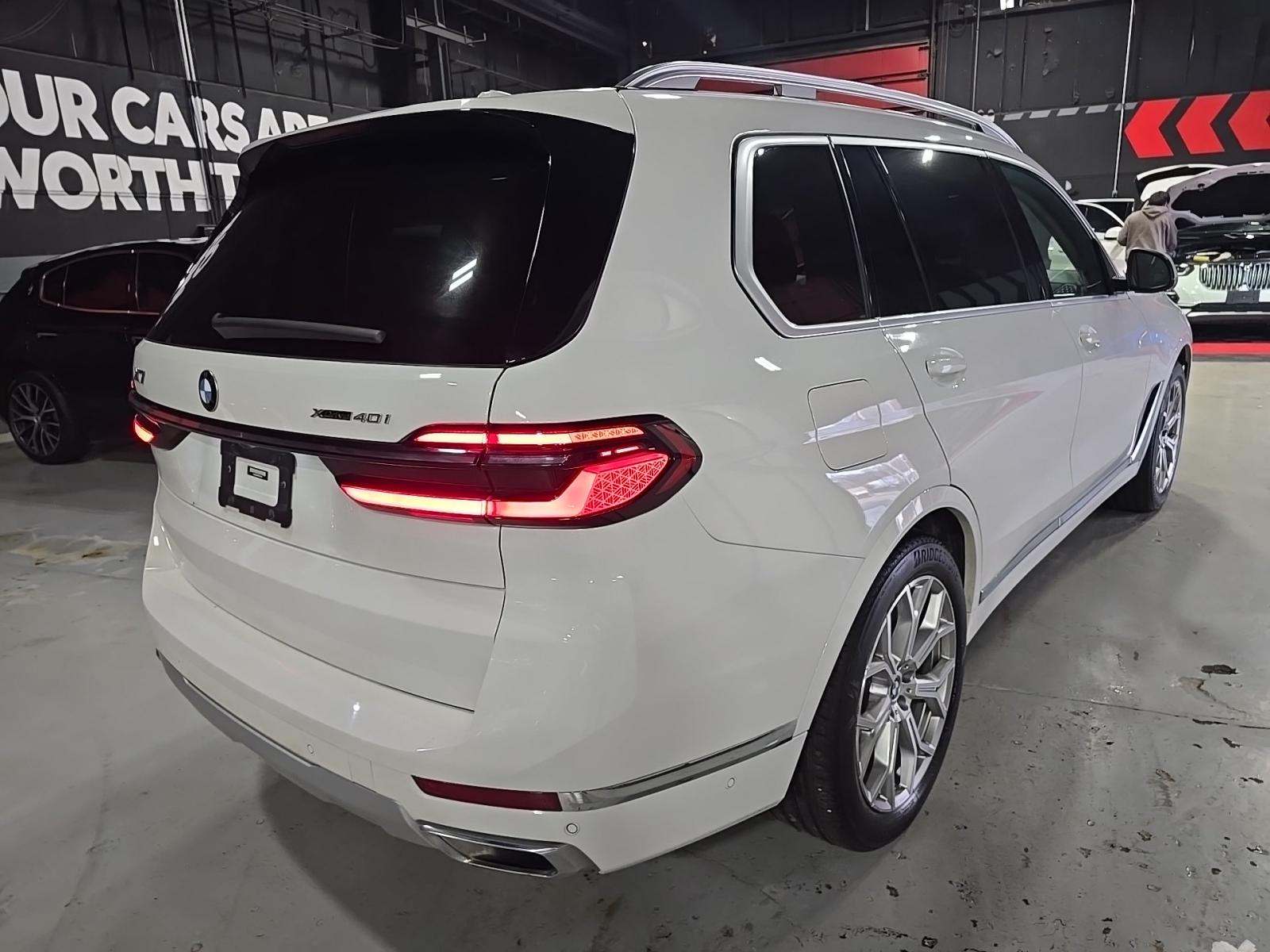 2023 BMW X7 xDrive40i AWD