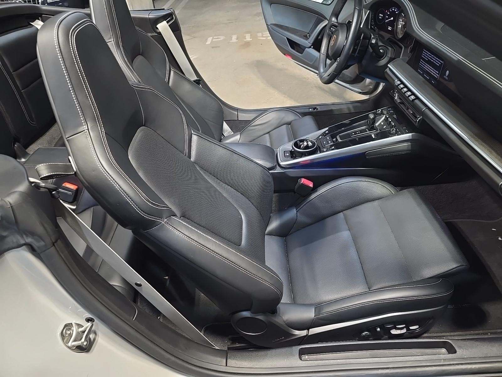 2022 Porsche 911 Turbo S AWD