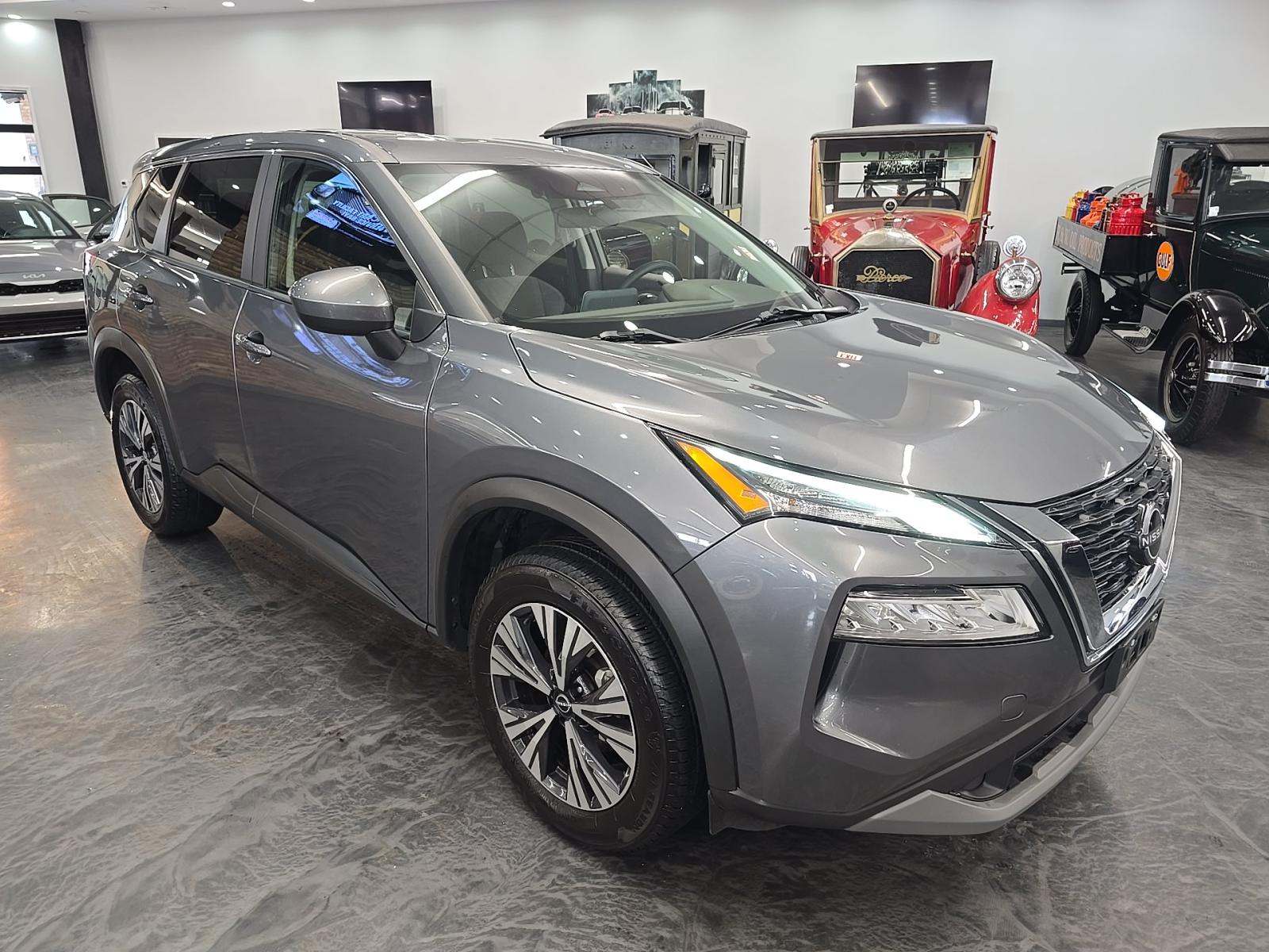 2023 Nissan Rogue SV FWD