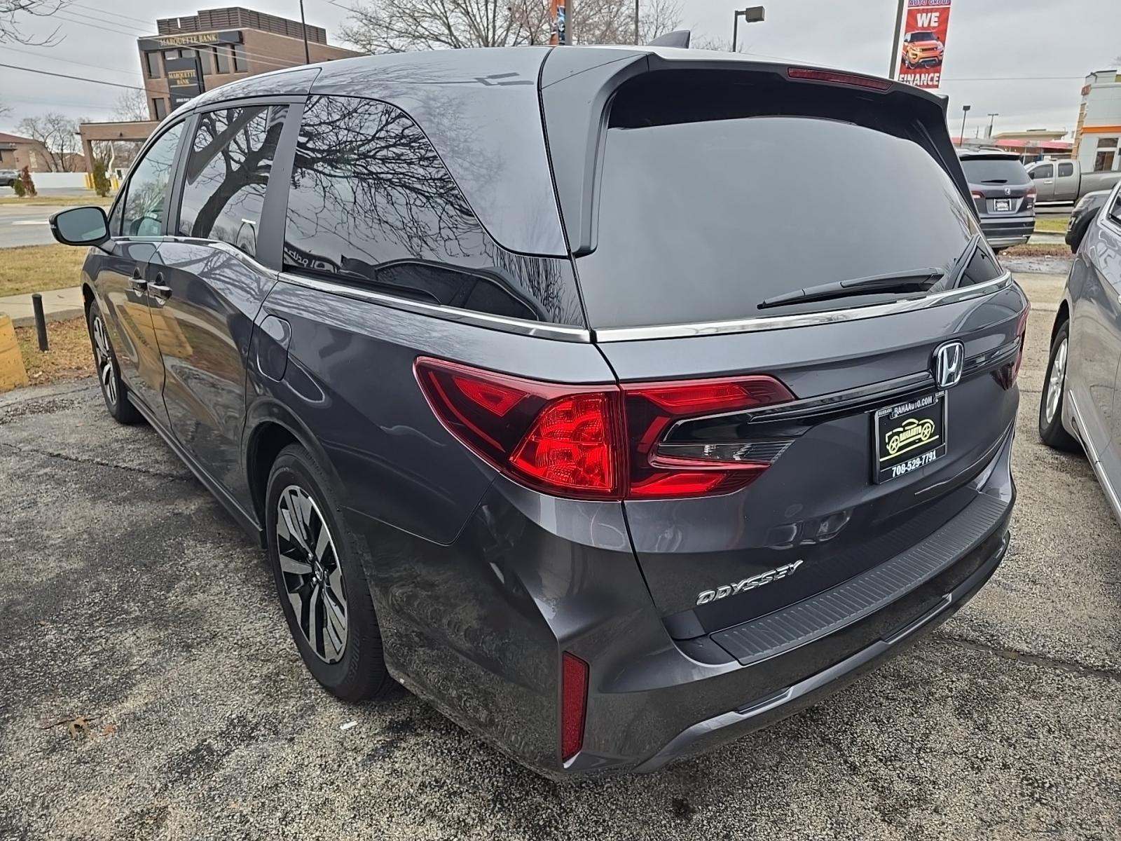 2025 Honda Odyssey EX-L FWD