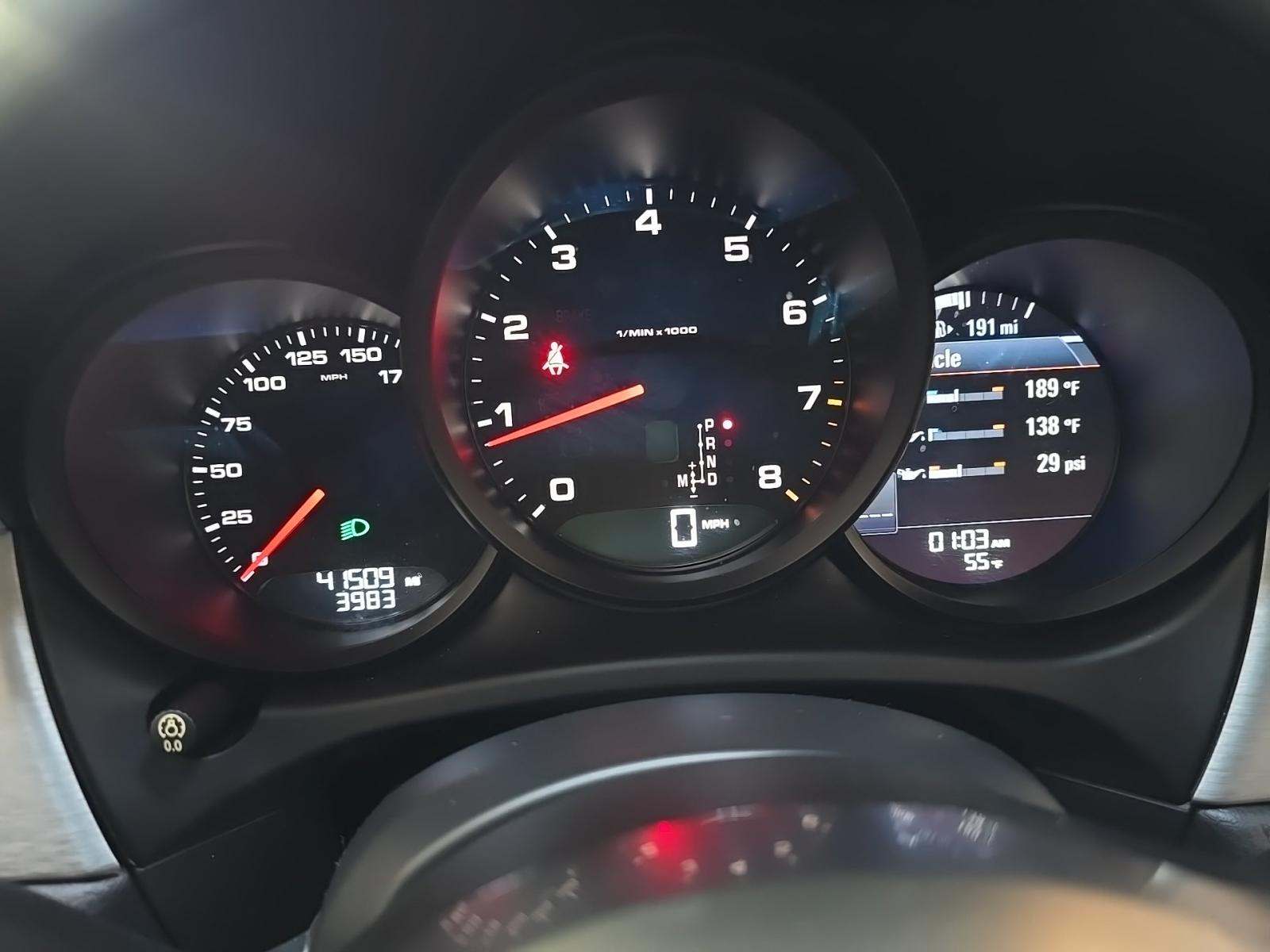 2018 Porsche Macan Base AWD