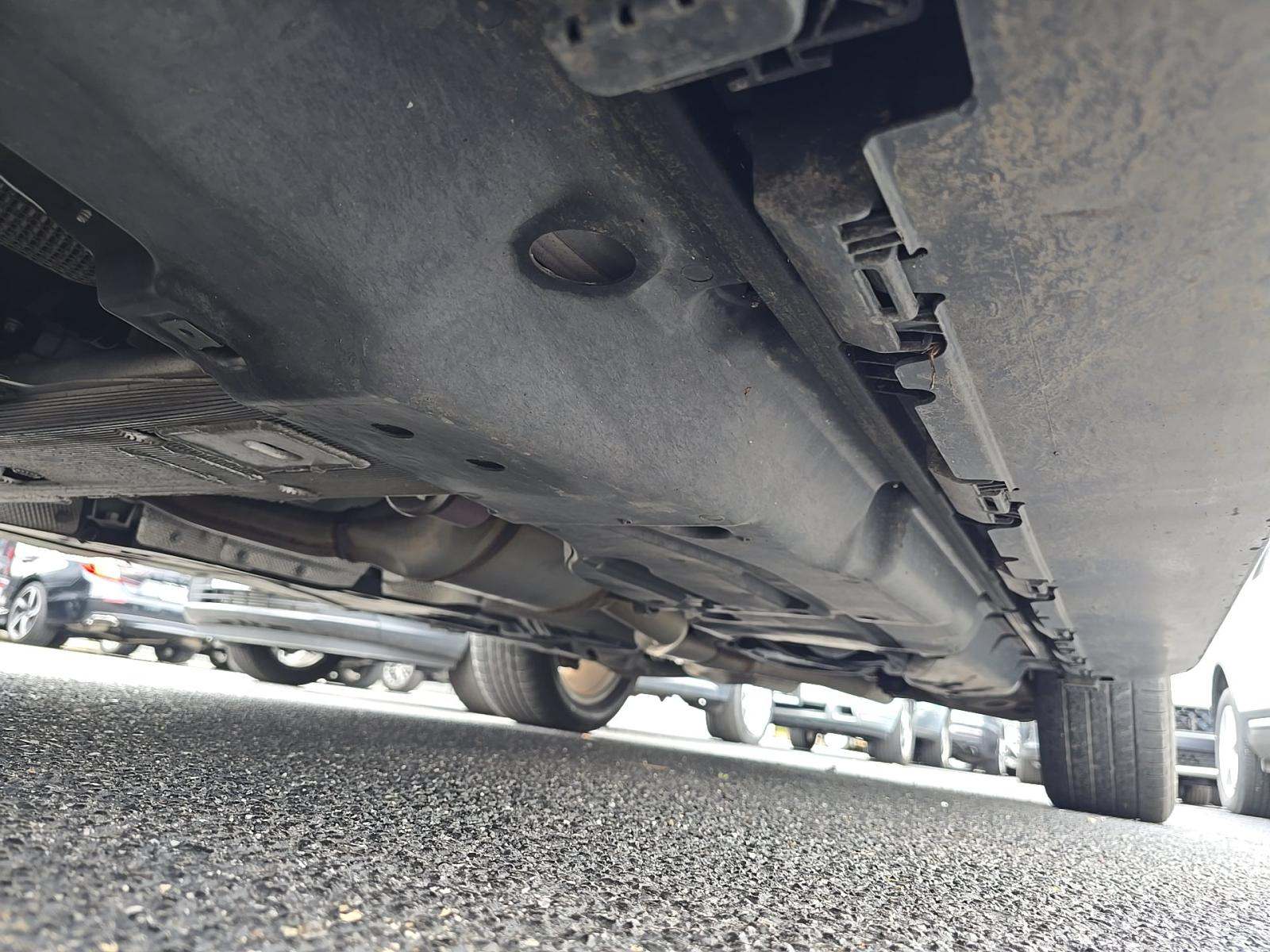 MERCEDES-BENZ GLS - 7