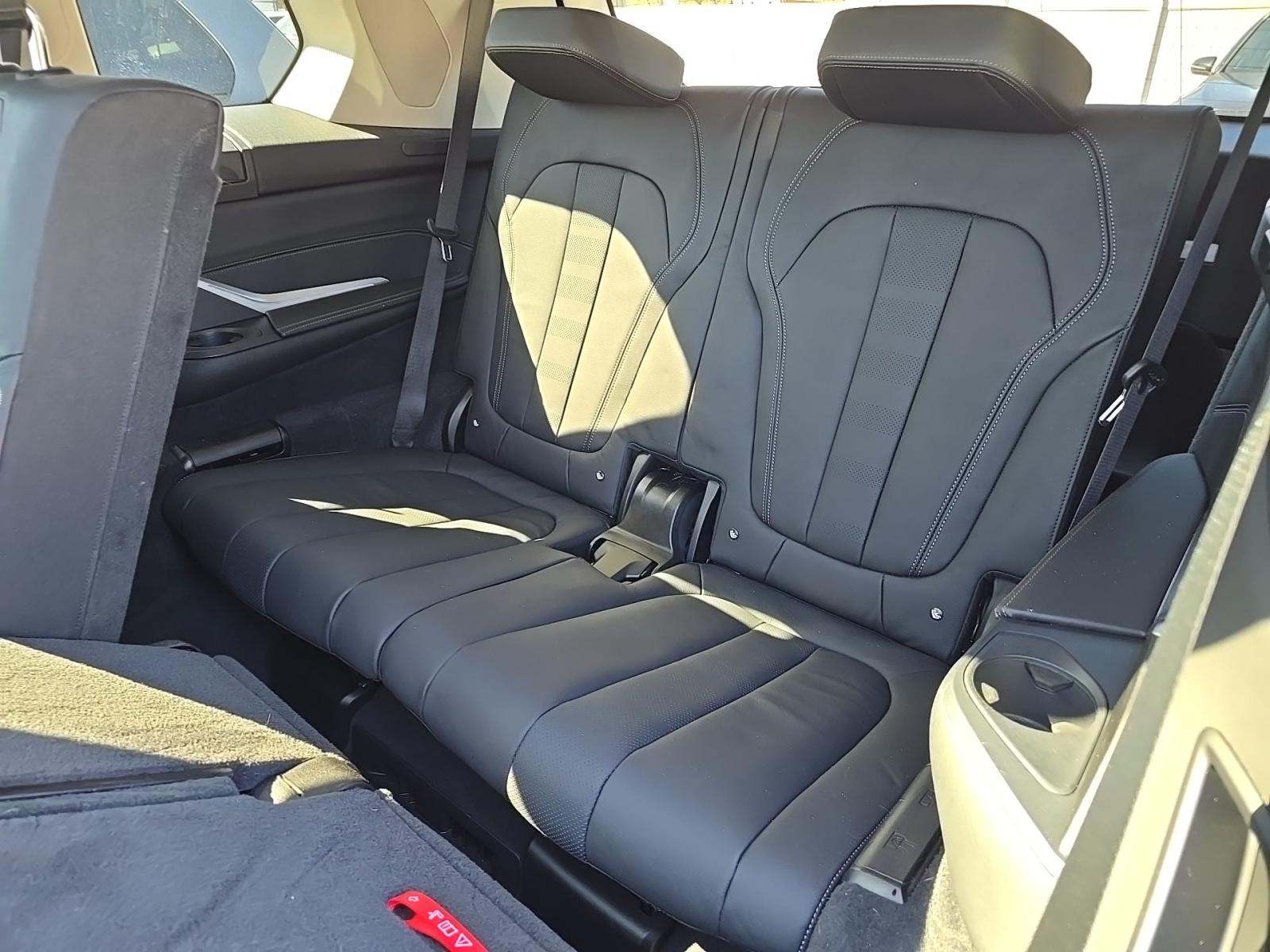 2021 BMW X7 xDrive40i AWD