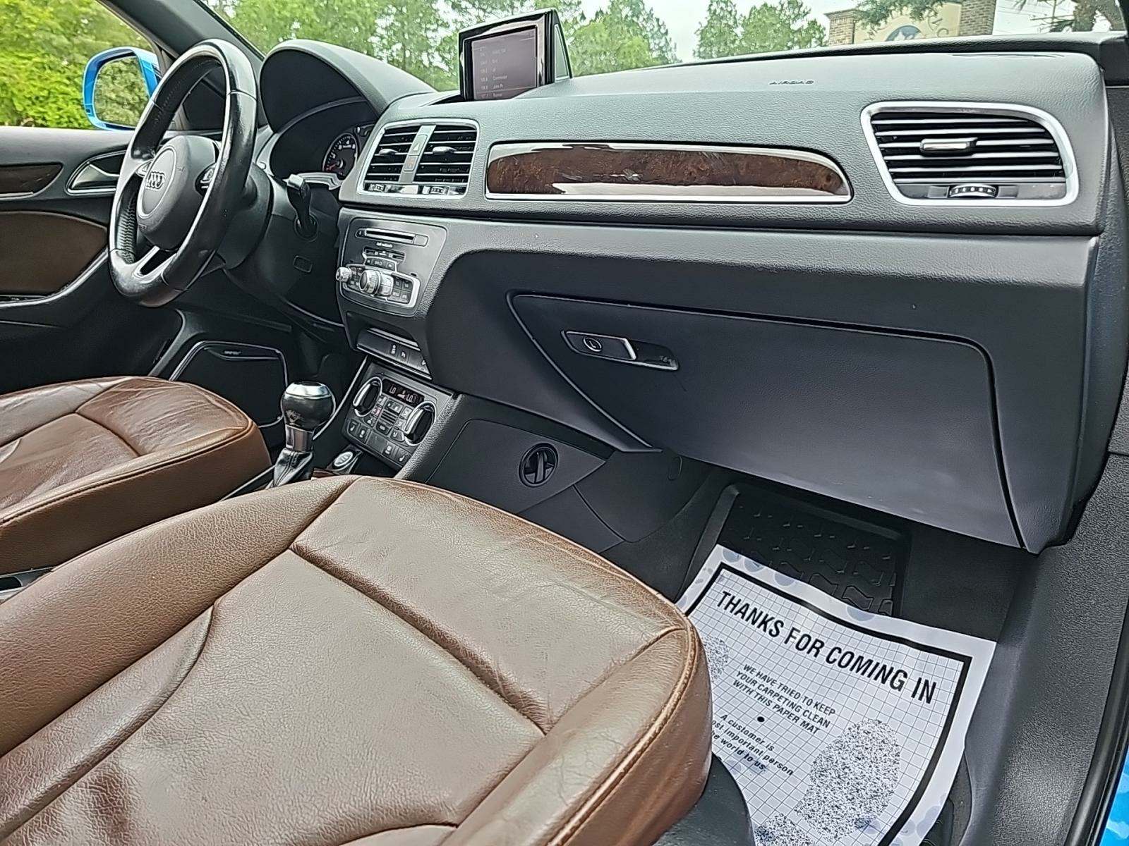 2016 Audi Q3 2.0T Prestige FWD