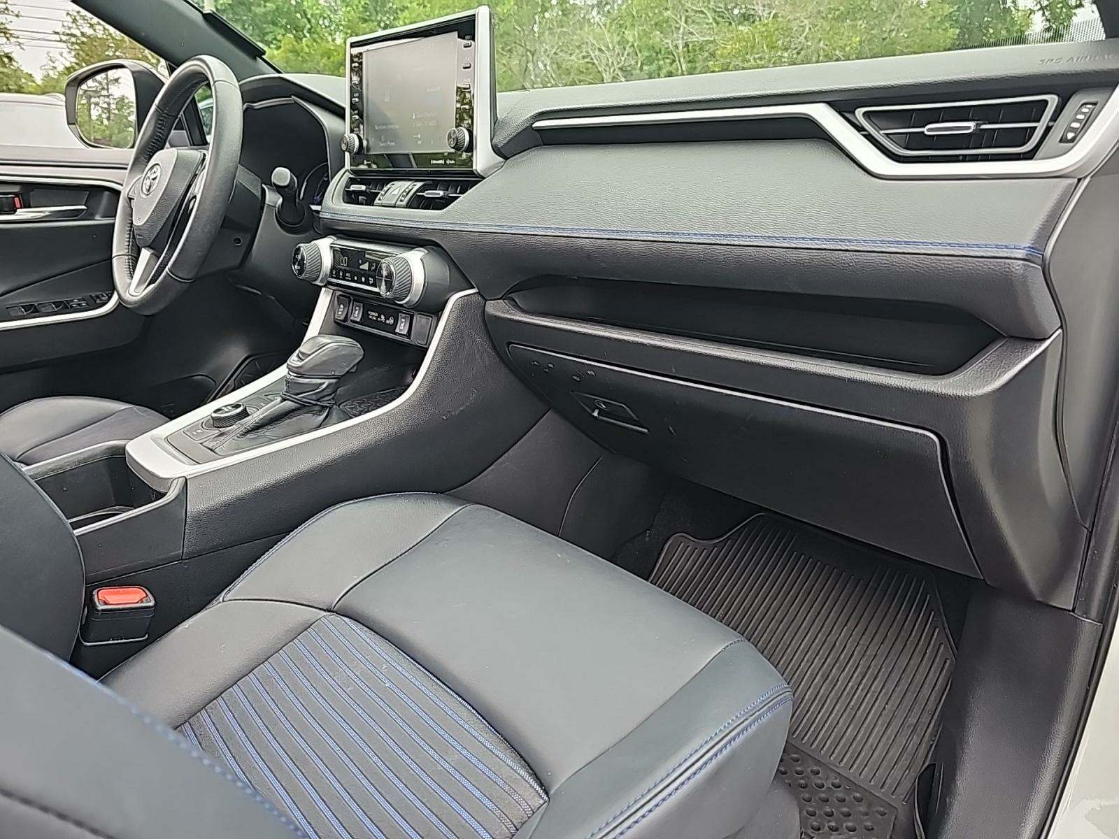 2022 Toyota RAV4 Hybrid XSE AWD