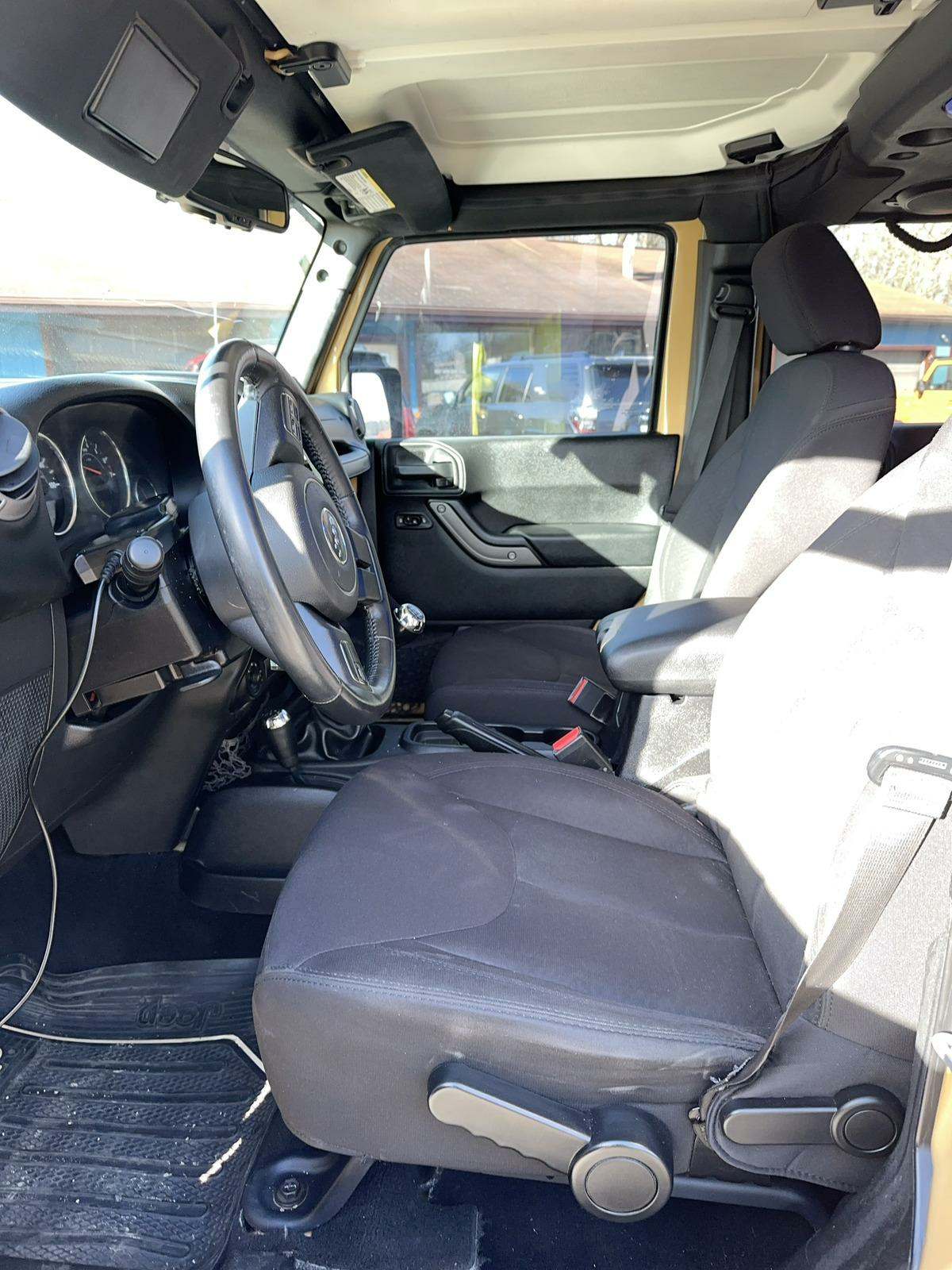 2014 Jeep Wrangler Sport AWD