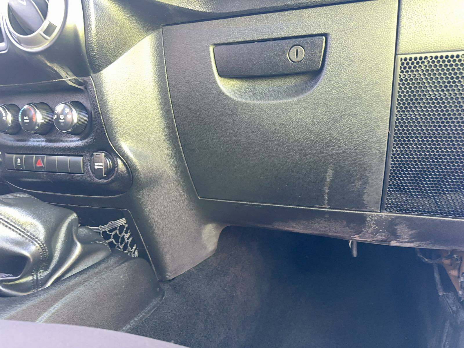 2014 Jeep Wrangler Sport AWD