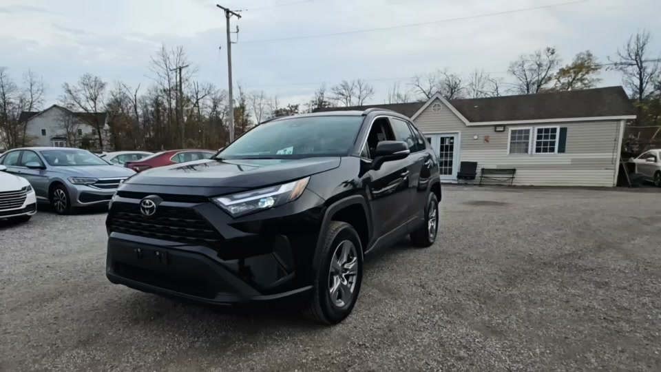 2022 Toyota RAV4 XLE