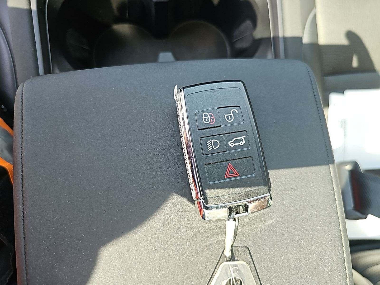 2024 Land Rover Discovery Sport Dynamic SE AWD