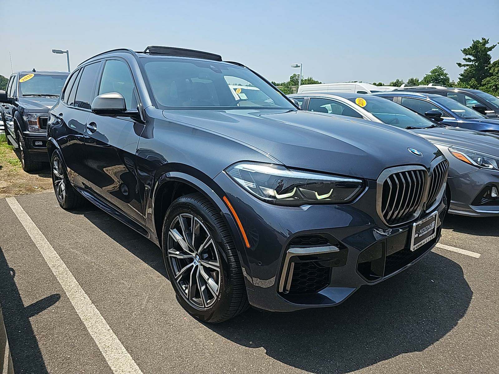 2022 BMW X5 M50i AWD