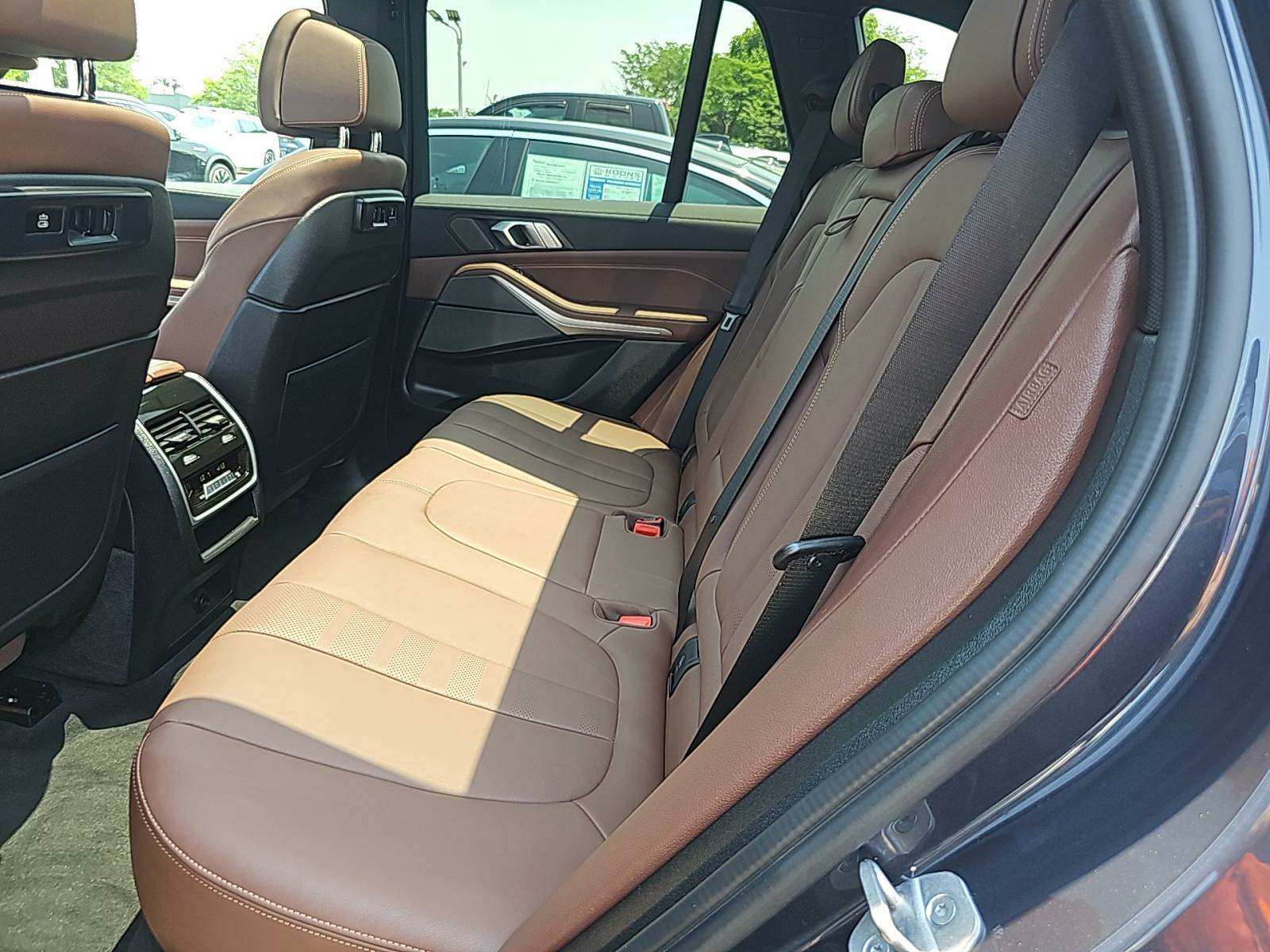 2022 BMW X5 M50i AWD