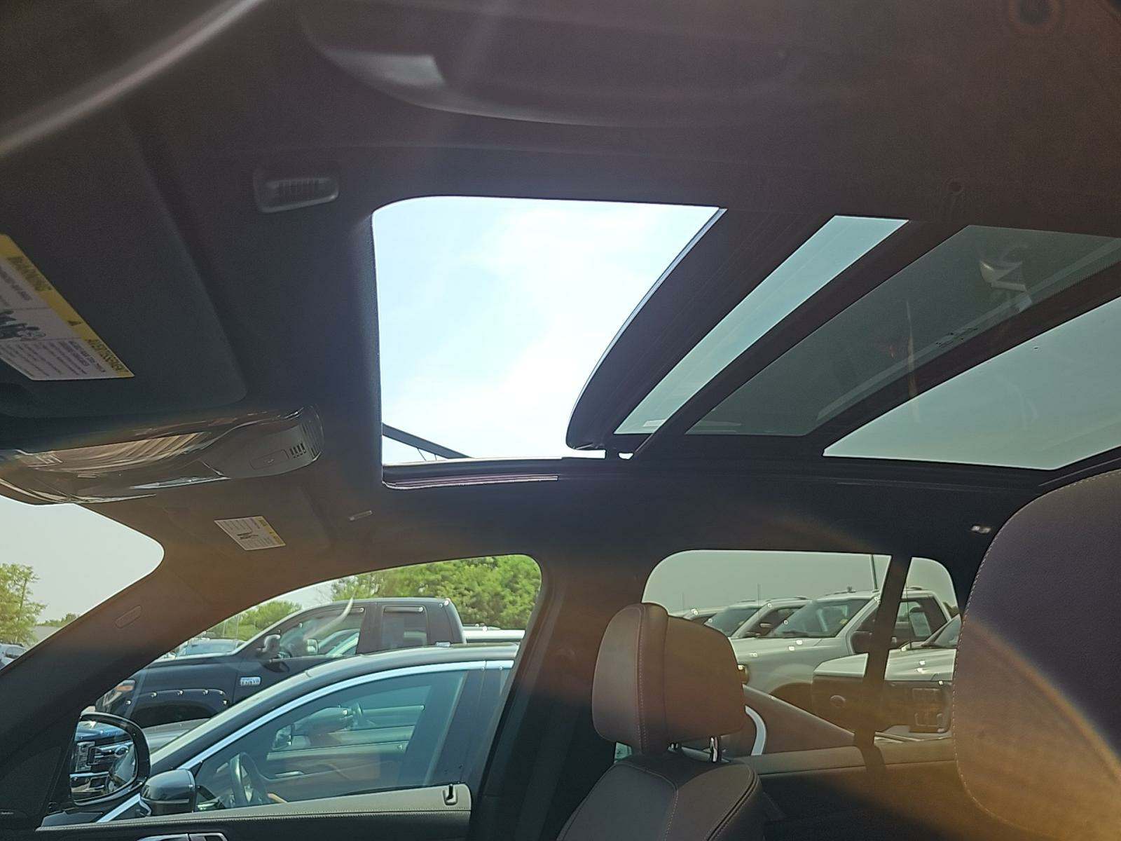 2022 BMW X5 M50i AWD