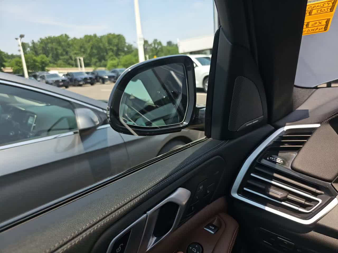 2022 BMW X5 M50i AWD