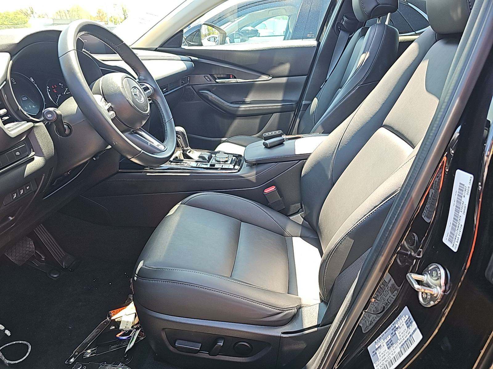 2022 MAZDA CX-30 2.5 S Preferred Package AWD