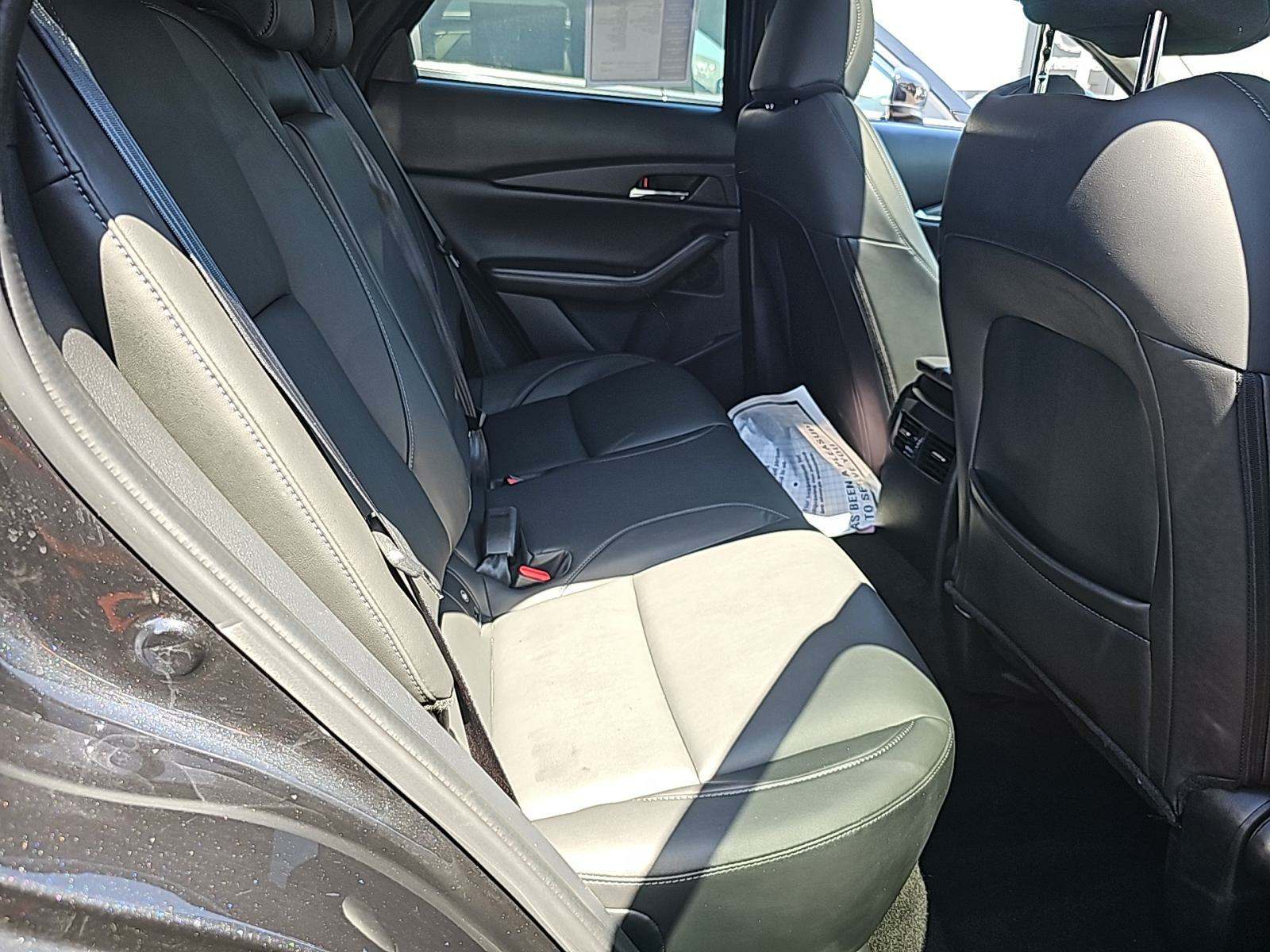 2022 MAZDA CX-30 2.5 S Preferred Package AWD